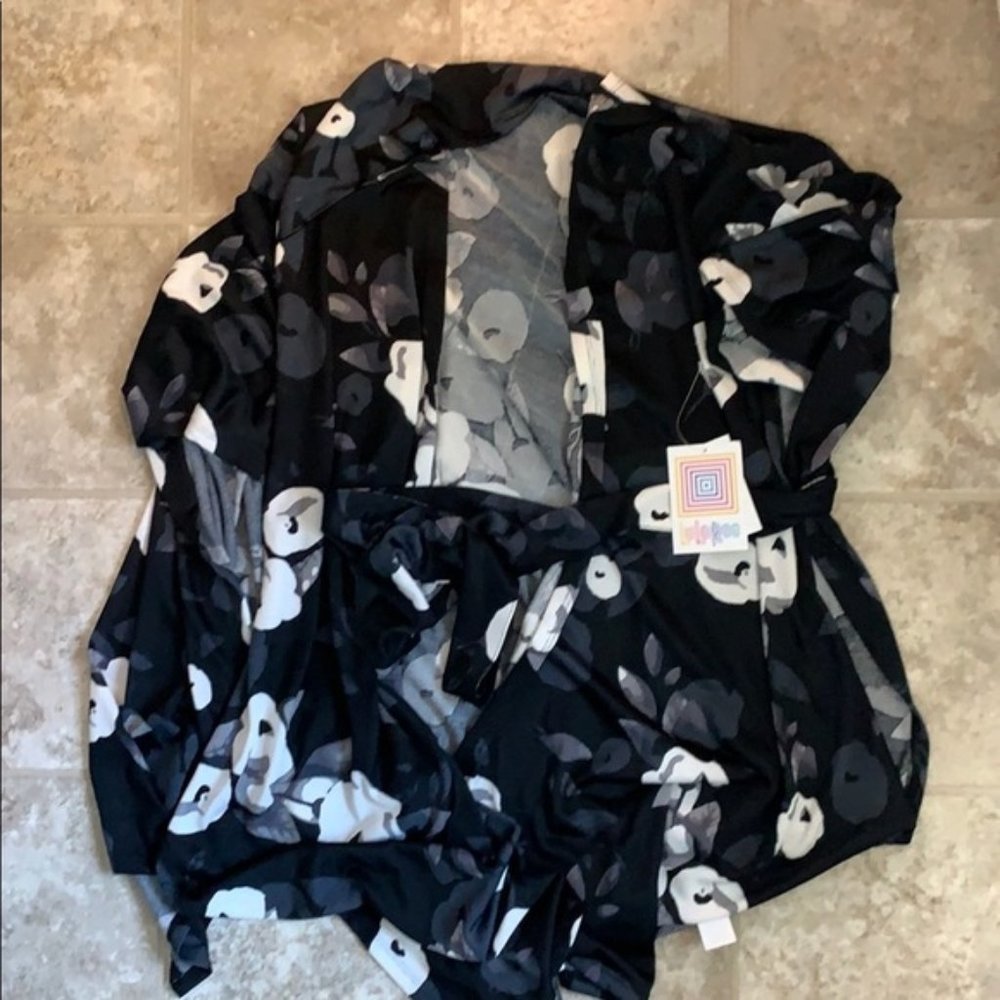 LulaRoe Savannah Kaftan